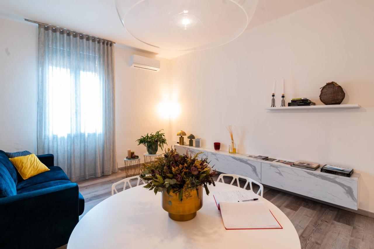 Sacrati 39 Apartment Ферара Екстериор снимка