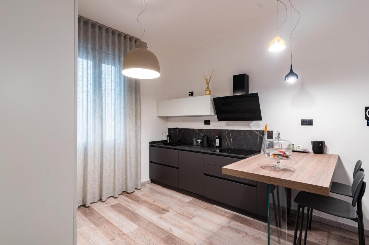 Sacrati 39 Apartment Ферара Екстериор снимка